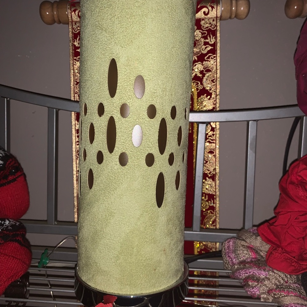 Cute lil’ accent lamp. Faux suede.